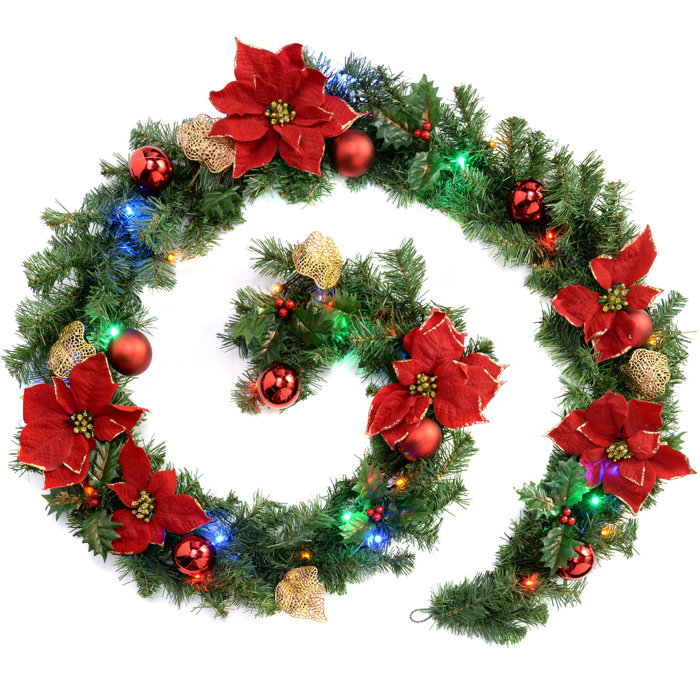 Die Saisontruhe Vorbeleuchtete, dekorierte, beleuchtete Girlande